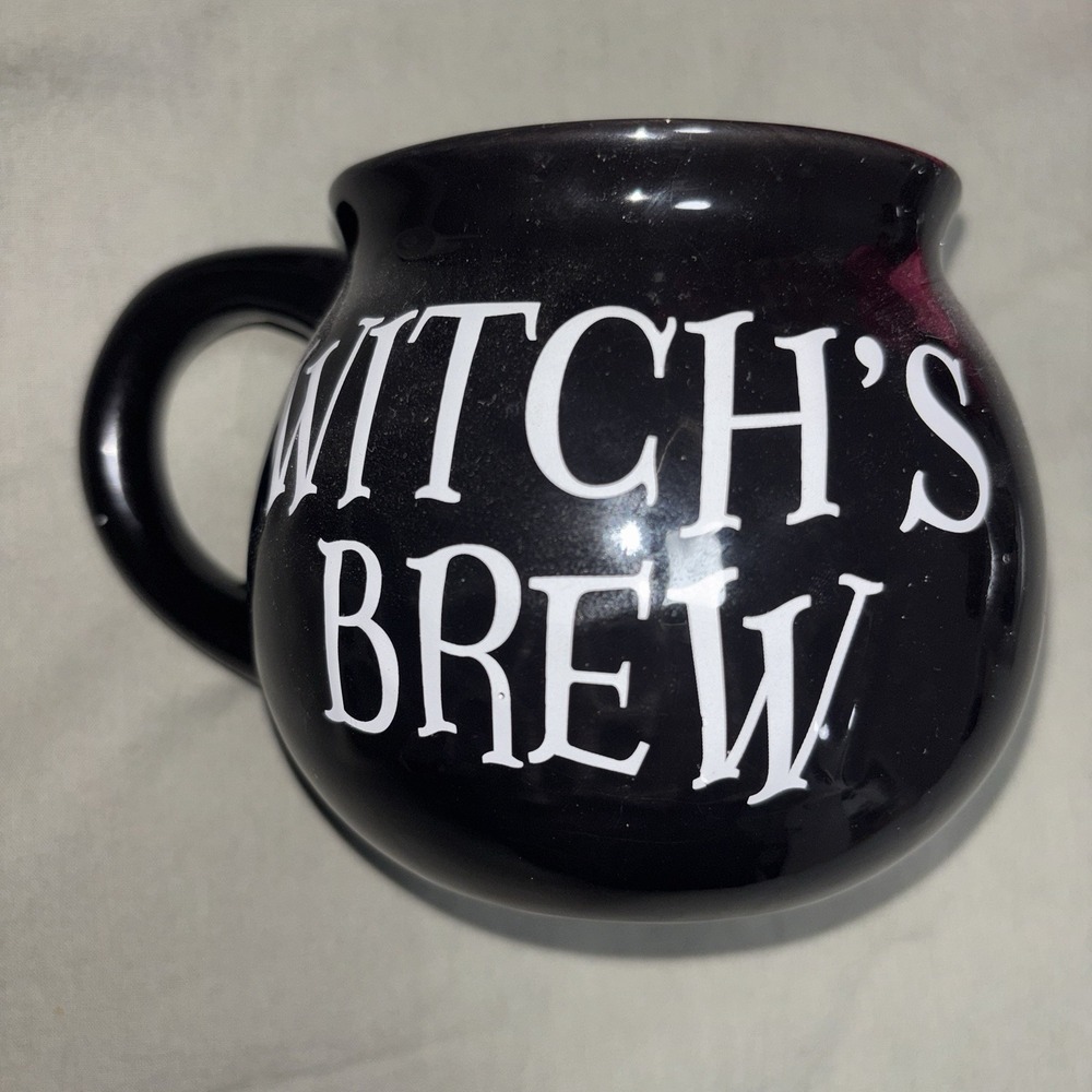 Crofton Witch's Brew Halloween Mug Cauldron Spooky Witch Coffee Ceramic 16 fl oz